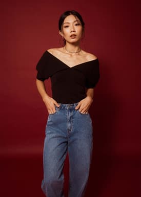 Hannie Fitted Off Shoulder Blouse