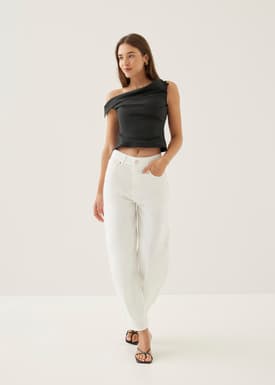 Shanneth Asymmetric Off Shoulder Top
