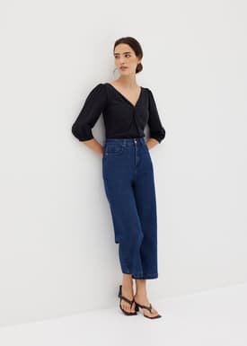 Soleia Knot Twist Front Top