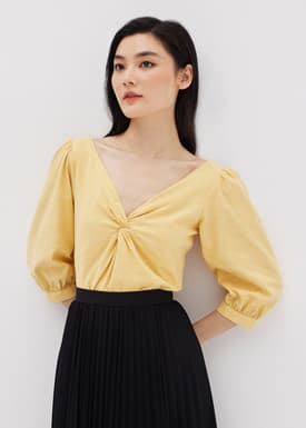 Soleia Knot Twist Front Top