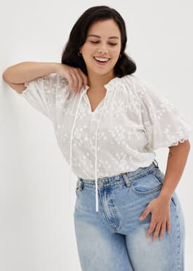 Loriella Elastic Broderie Tie Top