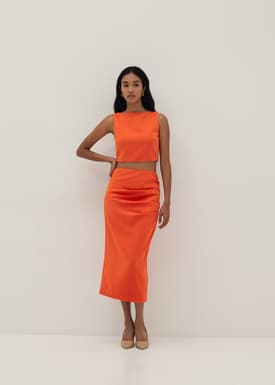 Nelizza Boat Neck Crop Top