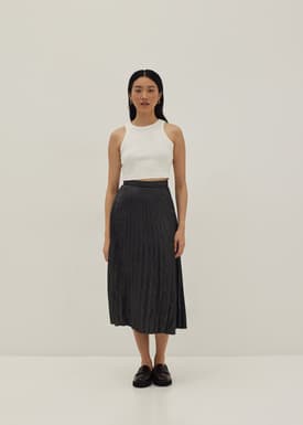 Kairi Metallic Pleat Skirt