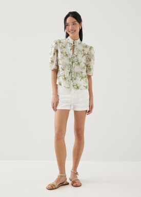 Jian Mandarin Collar Puff Sleeve Blouse in Heirloom Botanicals