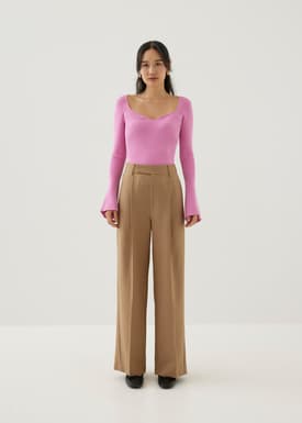 Knit Fitted Sweetheart Top
