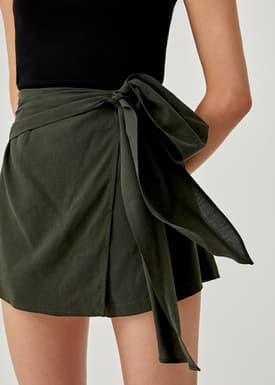 Adira Sash Tie Skorts