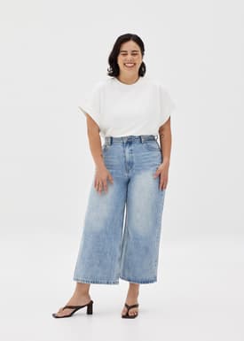 Kenadi Relaxed Jersey Tee