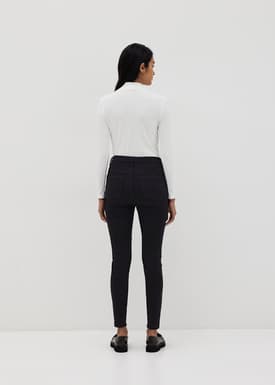 Nadelyn Skinny Stretch Jeans