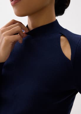 Fitted Cut Out Knit Top