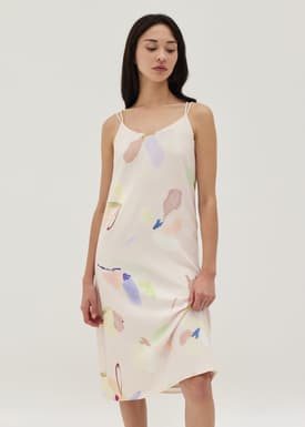 Kieryn Scoop Neck Column Dress in Floral Medley