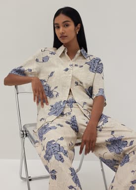 Elliot Unisex Shirt in Prosperous Blooms