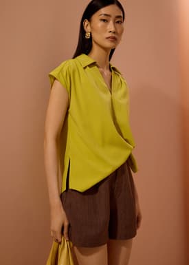 Dana Relaxed V-neck Shirt