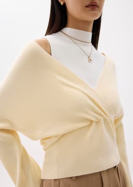 Emiko Relaxed Knit V-neck Wrap Top