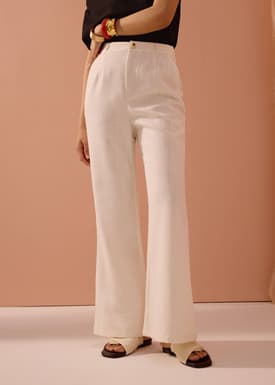 PETITE Leggy™ Pvara Textured Flare Pants