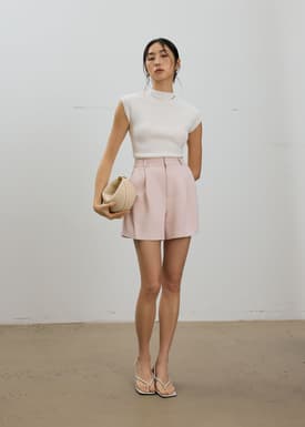 Aika Lightweight Elastic Pleated Tailored Shorts
