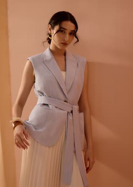Noa Relaxed Textured Shoulder Padded Vest
