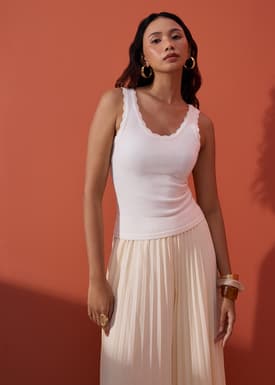 Rue Knit Scoop Neck Scallop Edge Tank Top