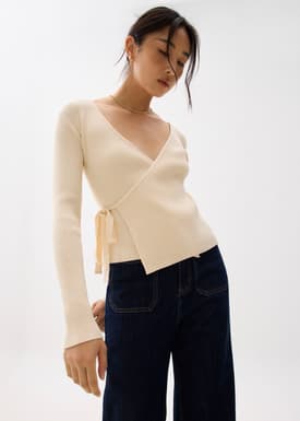 Knit Fitted Flare Sleeve Top | Love, Bonito SG