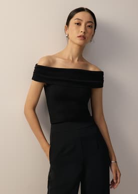 Knit Fitted Off Shoulder Top