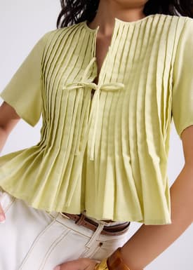 Oxford Pintuck Notched Peplum Top