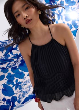 Relaxed Pleated Halter Shell Top