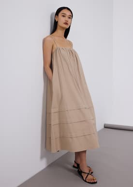 Straight Neck Trapeze Midaxi Dress