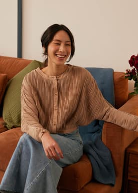 Relaxed Plisse Crop Jacket