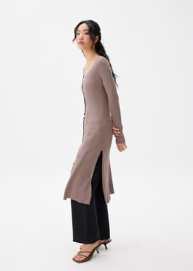 Long V-neck Cardigan