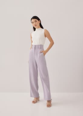 Haniela Funnel Neck Knit Top