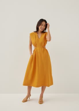 Harleen Elastic Fit & Flare Midi Dress