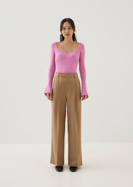 Knit Fitted Sweetheart Top