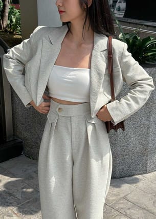 tailor-blazer-leggy-elastic-pants-joey-top-1