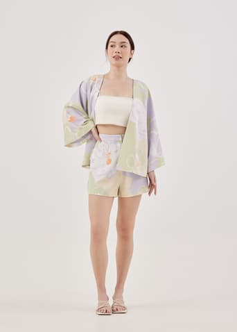 Dericia Kimono in Buds Of Joy