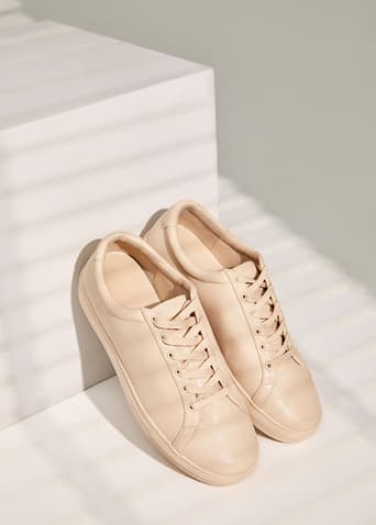 Ace Sneakers