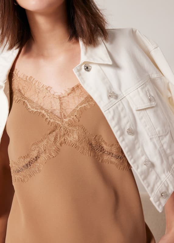 andwang side cut out lace cami 韓国 Lace Cut Out Camisole Top