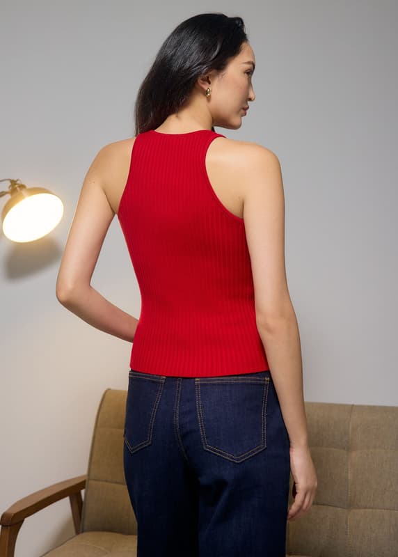 Ribbed Knit V-neck Fitted Tank Top | Love, Bonito HK