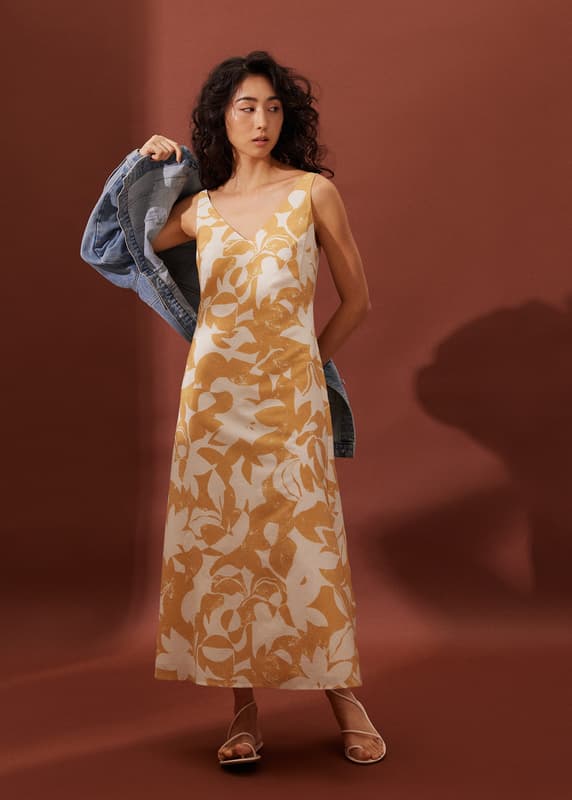V-neck A-line Midaxi Dress in Sunburst