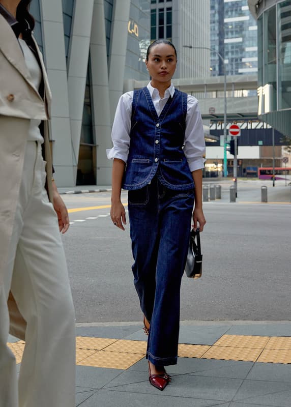Contrast Stitching Vest with Knotted Button Detail