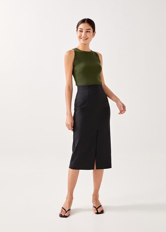 Black knee deals length tight skirt