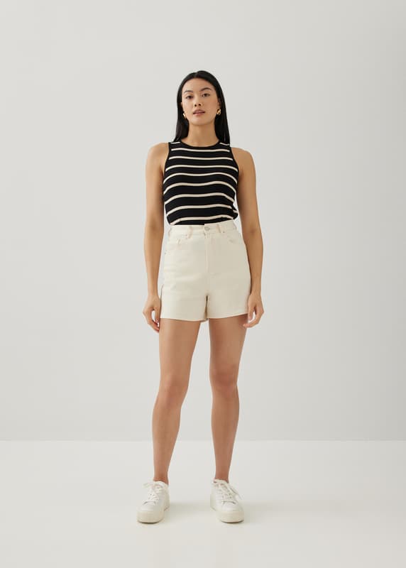 White mom hotsell jean shorts