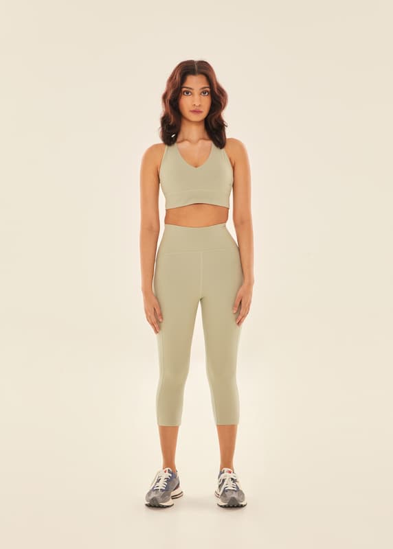 Buy cheak BaseFlex Curve Legging Cropped 20 inch @ Love, Bonito | Shop ...