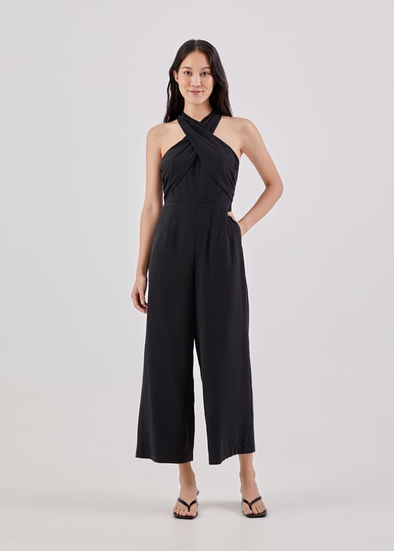 ワンピース Citybreeze Heart Halter Neck Long One Piece RM5B0104 Button Halter Neck Bodysuit in Vanilla Slice | Glassons US