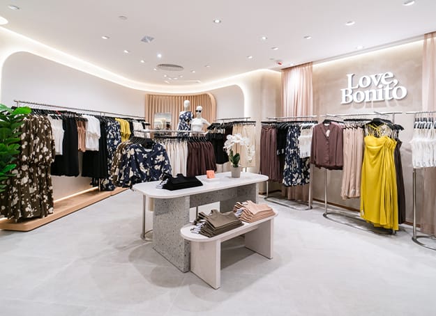 Store love online