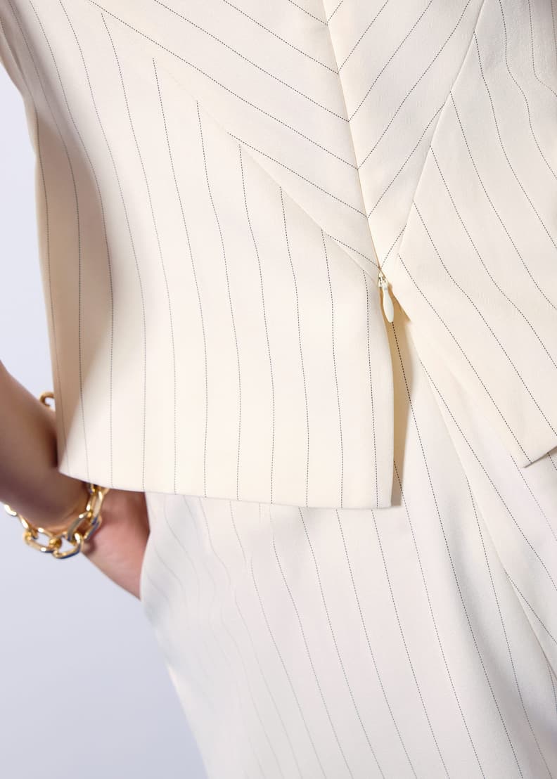 11c5090490-106-4_iiyiwsdae1htjxvy