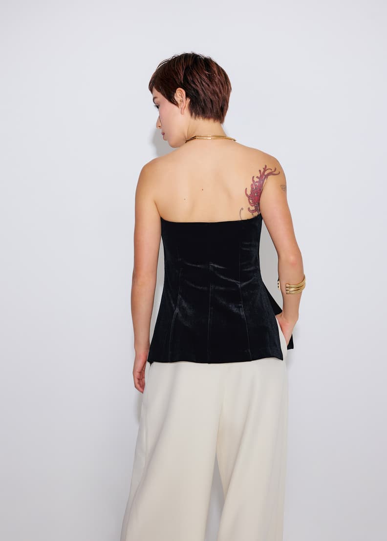 11c5110982-014-5_8ofg0nafout5menj