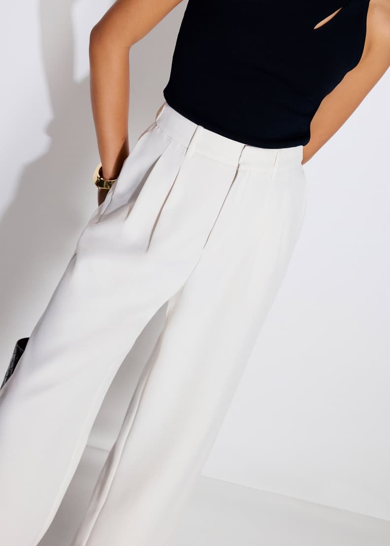 11f4060231-106-1_3_5