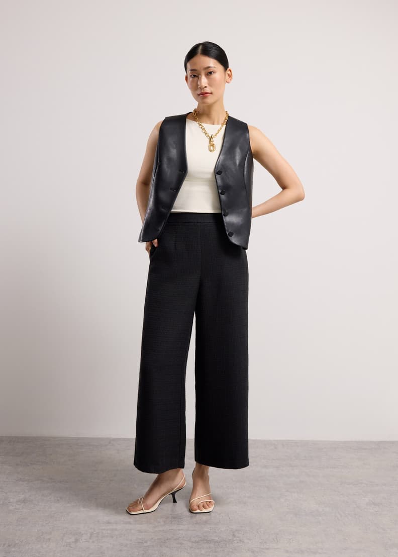 11f5100170-014-2_7cbke38naqzrjcsd