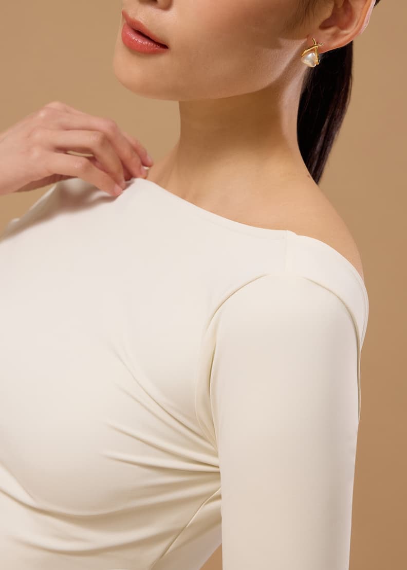 BraFree by LB Xinyi Jersey Boat Neck Fitted Tee | Love, Bonito SG