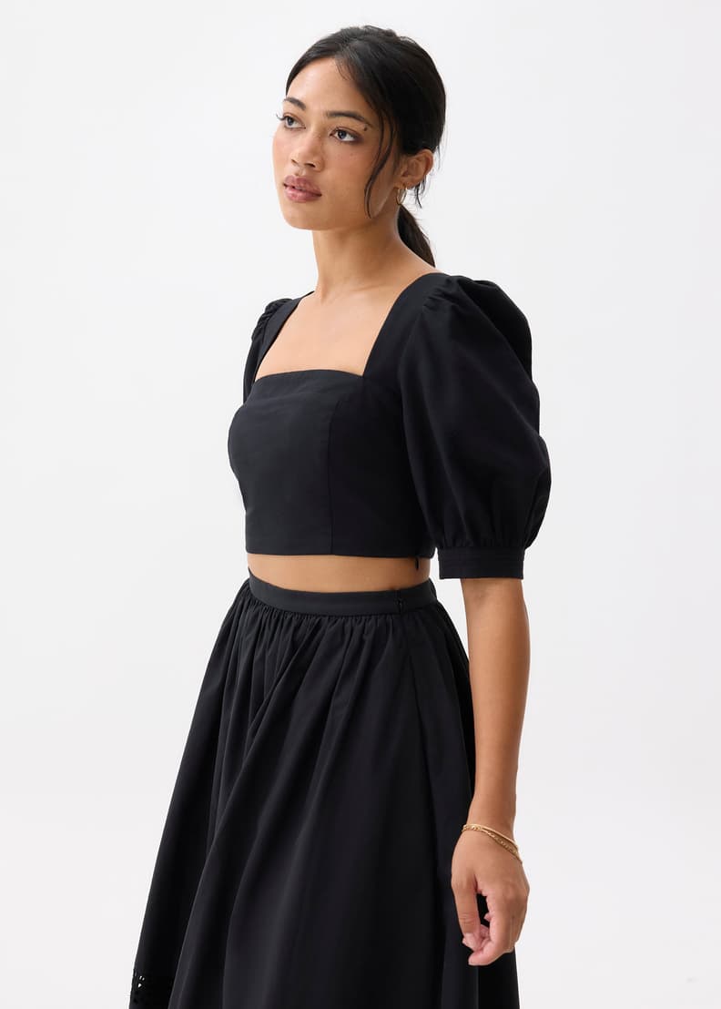MEER.　CREAM PUFF TOP /BLK Cotton Puff Sleeve Fitted Crop Top | Love, Bonito US
