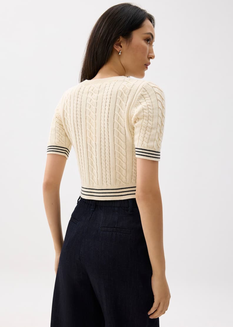 31c4100898-035-3_lj9i031d233hvnpu